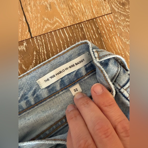 Aritzia Denim Forum The '90s Marlo Hi-Rise Baggy Jean - Picture 7 of 13